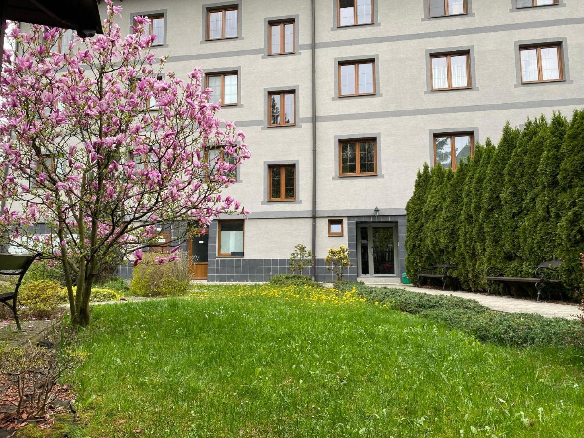 Apartman Posta Rajecké Teplice Dış mekan fotoğraf